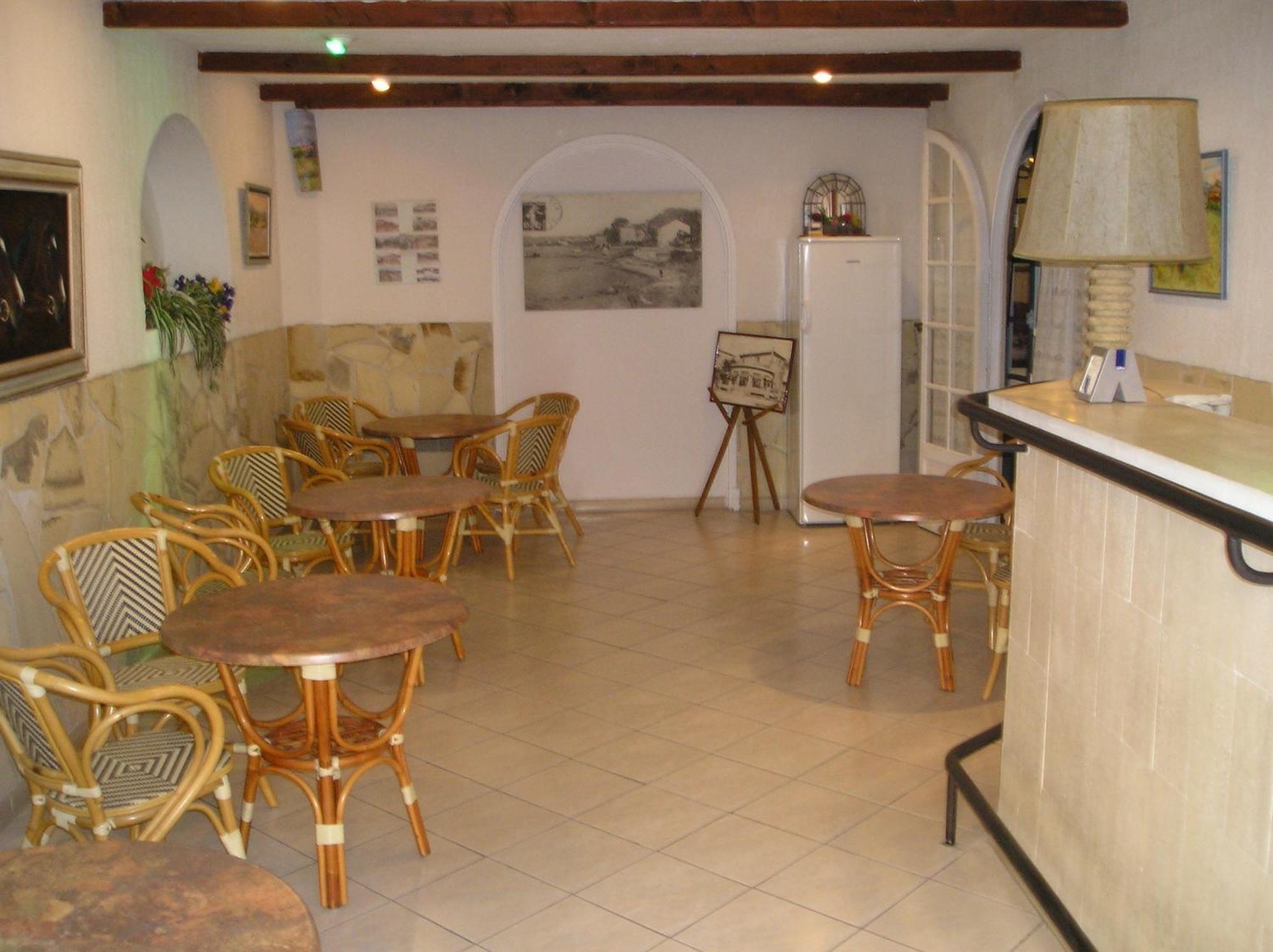 L'Ilot Fleuri Hotel Le Lavandou Exterior foto