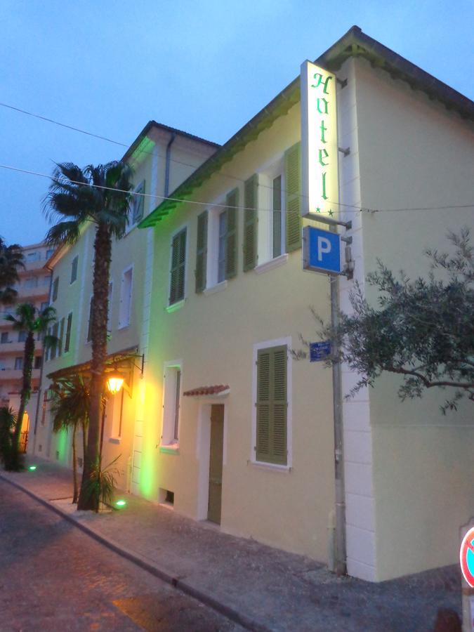 L'Ilot Fleuri Hotel Le Lavandou Exterior foto